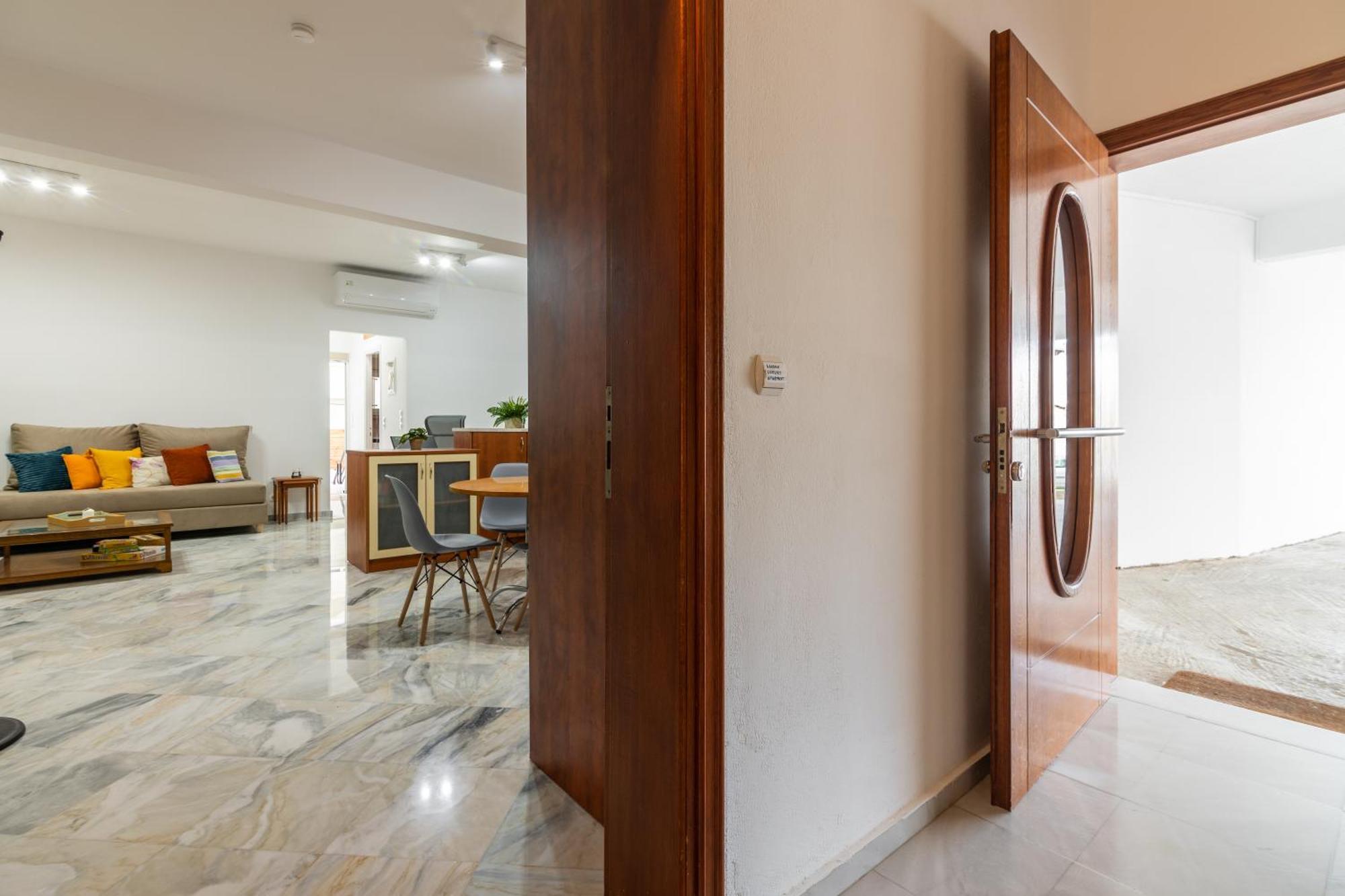 Garden Luxury Apartment Heraklion (Crete)